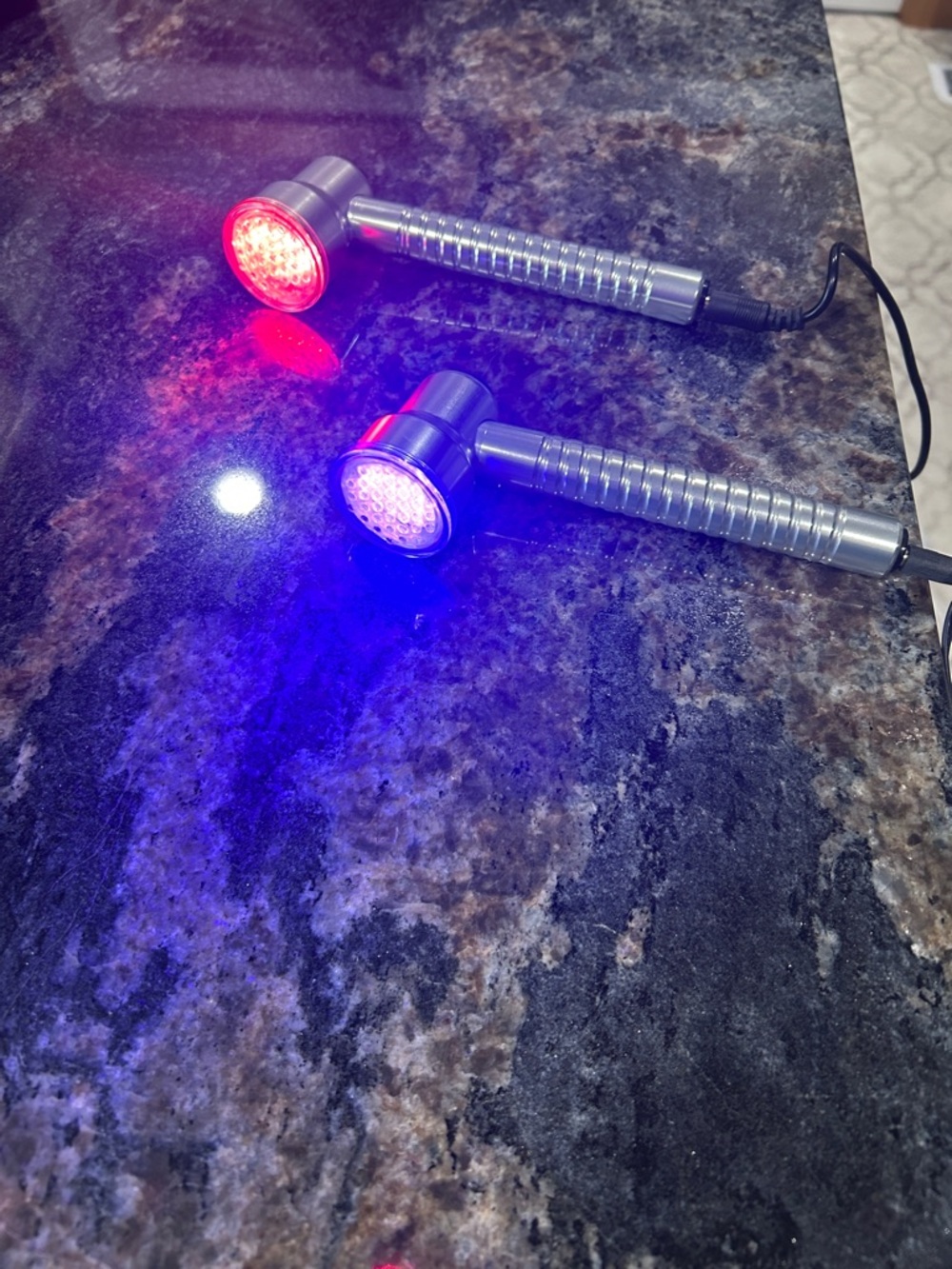 Red and Blue light therapy - Picture 2 of 2